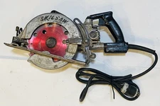 Skilsaw Professional Model HD77  Worm Drive Circular Saw 7-1/4" Working
