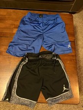 2 Air Jordan Youth Medium Shorts Blue Black
