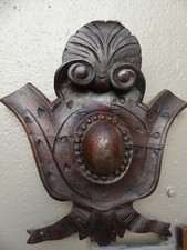 Médaillon de Fronton d'Armoire XIX ème Blason bois sculpté 27cmX24,5cm COSY