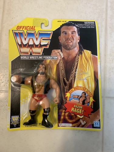 WWF RAZOR RAMON Wrestling Official Figure MOC Hasb...