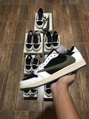Jordan 1 Low Travis Scott Olive - Size 9 men (10.5w)