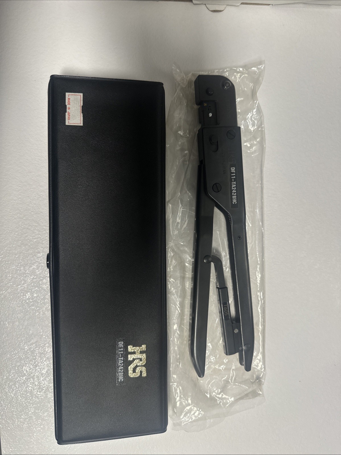 Manual Crimping Tool DF11 Series HIROSE Used Good Condition