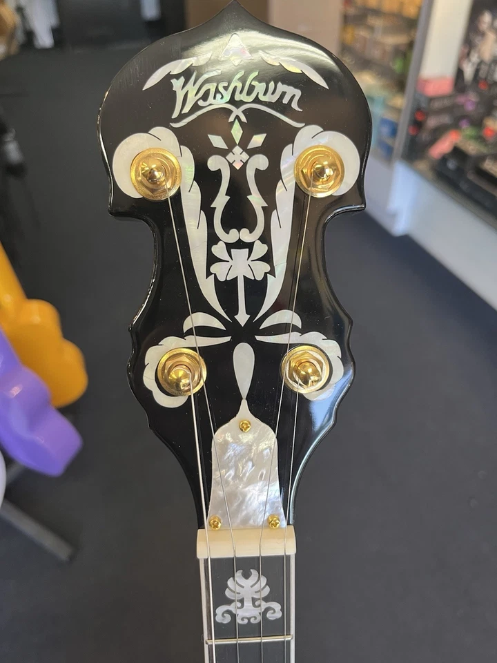 Washburn B17 5-String Banjo with Case - Image 2 of 4