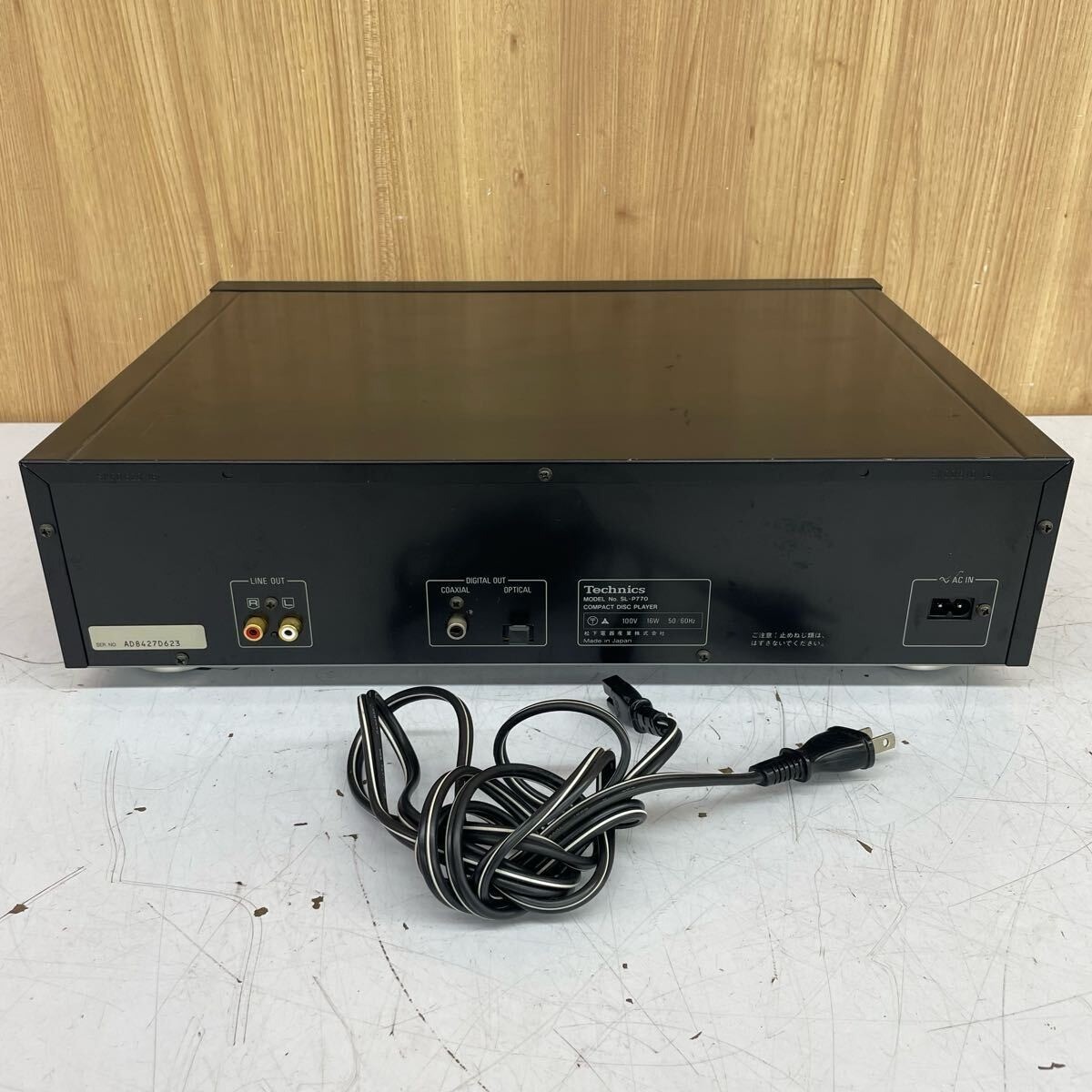 Technics CDプレーヤー SL-P770 Technics SL-P770 18-Bit 4DAC Class AA Stereo CD Player 1988