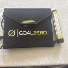 Goal Zero Nomad 3.5 Solar Panel AND SWITCH CH...