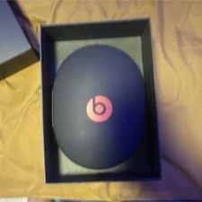 Beats by Dr. Dre Studio3 Bluetooth Over-Ear Headphones Black w/ Case  Box