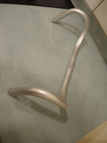 CINELLI CRITERIUM ALLOY HANDLEBARS - GREAT CONDITION 26.4 CLAMP / 420mm CENTRES - Picture 10 of 13