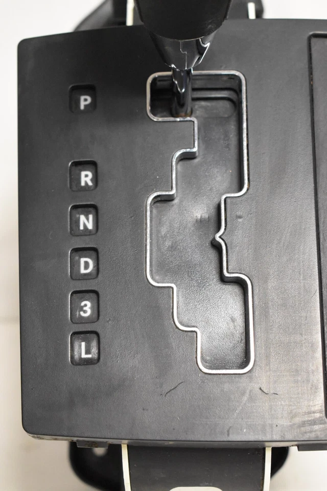 04578805AB 08-10 CHARGER CHRYSLER 300 GEAR SHIFTER ASSY AUTOMATIC 4 SPEED C406 - Imagem 4 de 4