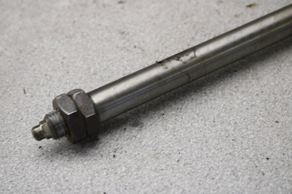 Yamaha R5B 350 1971 basculante trasero suspensión eje pivote Q14-4439.la Foto 3 de 4