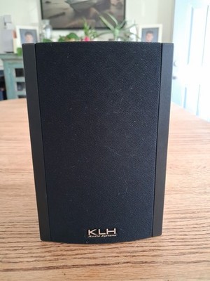 KLH Audio Systems Model SS-02 Indoor Outdoor Speaker 8 Ohm Single W Bracket