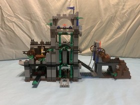 Lego Castle Knights Kingdom II: Citadel of Orlan Set 8780 99.5% Read Description