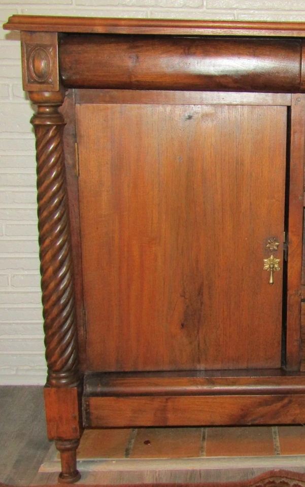 Aparador clássico American Empire mogno chama 2 portas 6 gavetas por volta de 1860 - Imagem 4 de 4