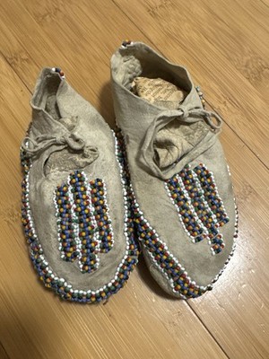 Antique Plains Native American Beaded Moccasins Northern Plains c.1880 1910