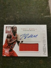 2013 Panini Elite New Breed Materials Signatures /499 Tony Snell #NB-TS Auto pu3