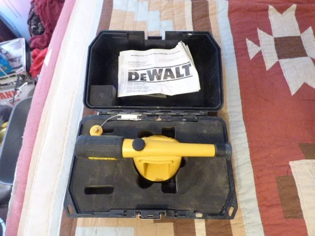 DeWalt DW090 20x Builders Level w Case eBay
