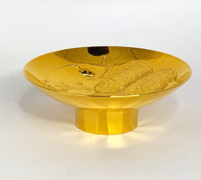 24K Gold Plated Sake Cup Depicts Rats and Grain Bags Liquor