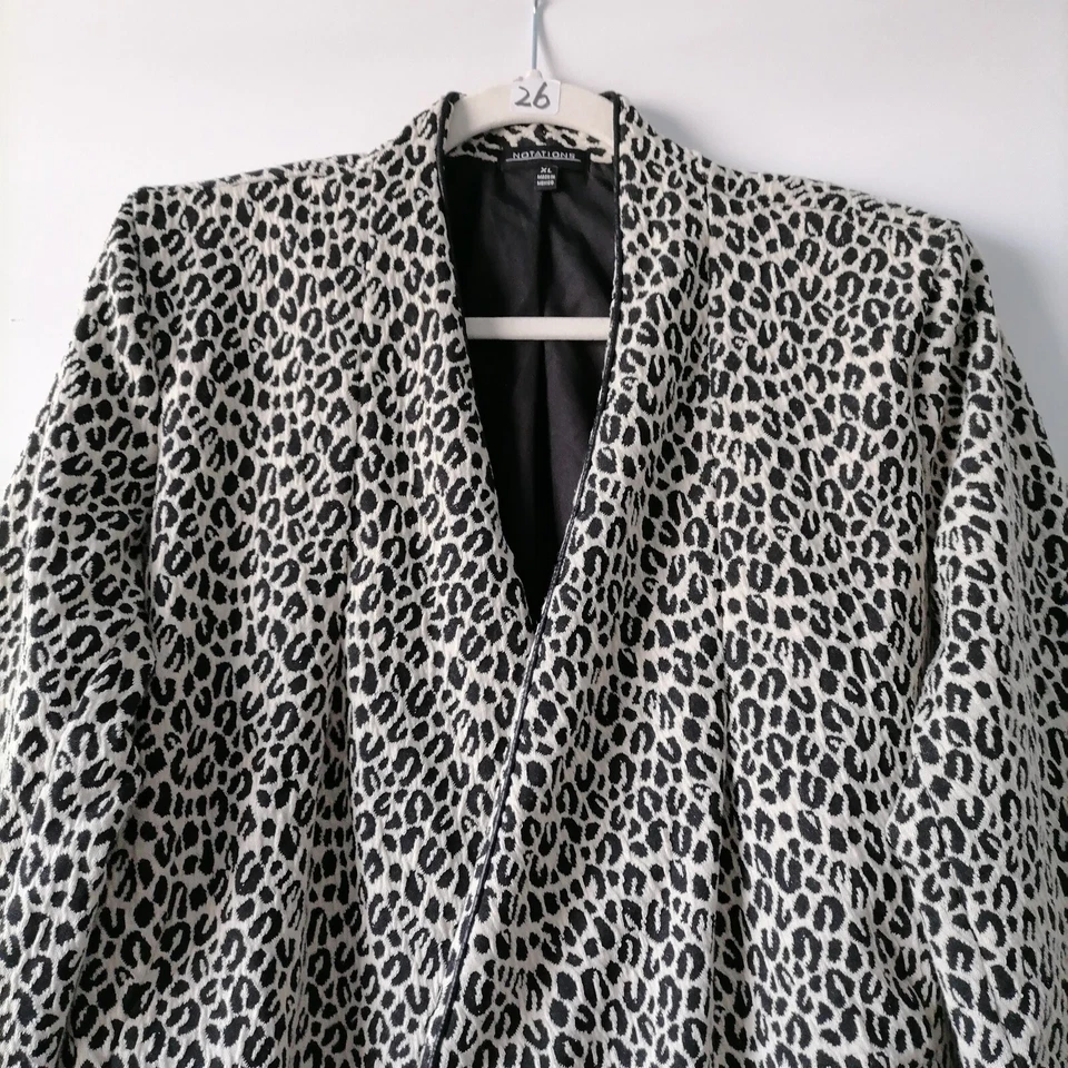 Chaqueta Blazer Mujer Negra Manga 3/4 Frente Abierto Estampado Animal Talla XL Foto 3 de 4