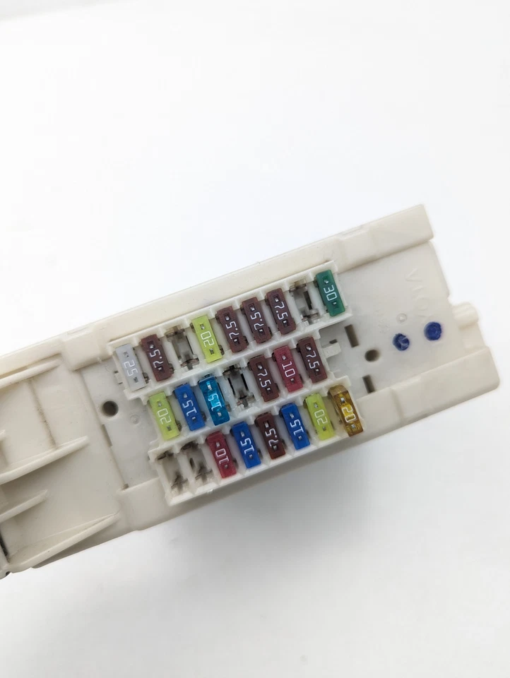 Lexus GS450H, Front Right Fuse Box, Cabin, 07-09, 3.5L, V6, 2GRFSE, 82730-30B50 - Image 4 of 4