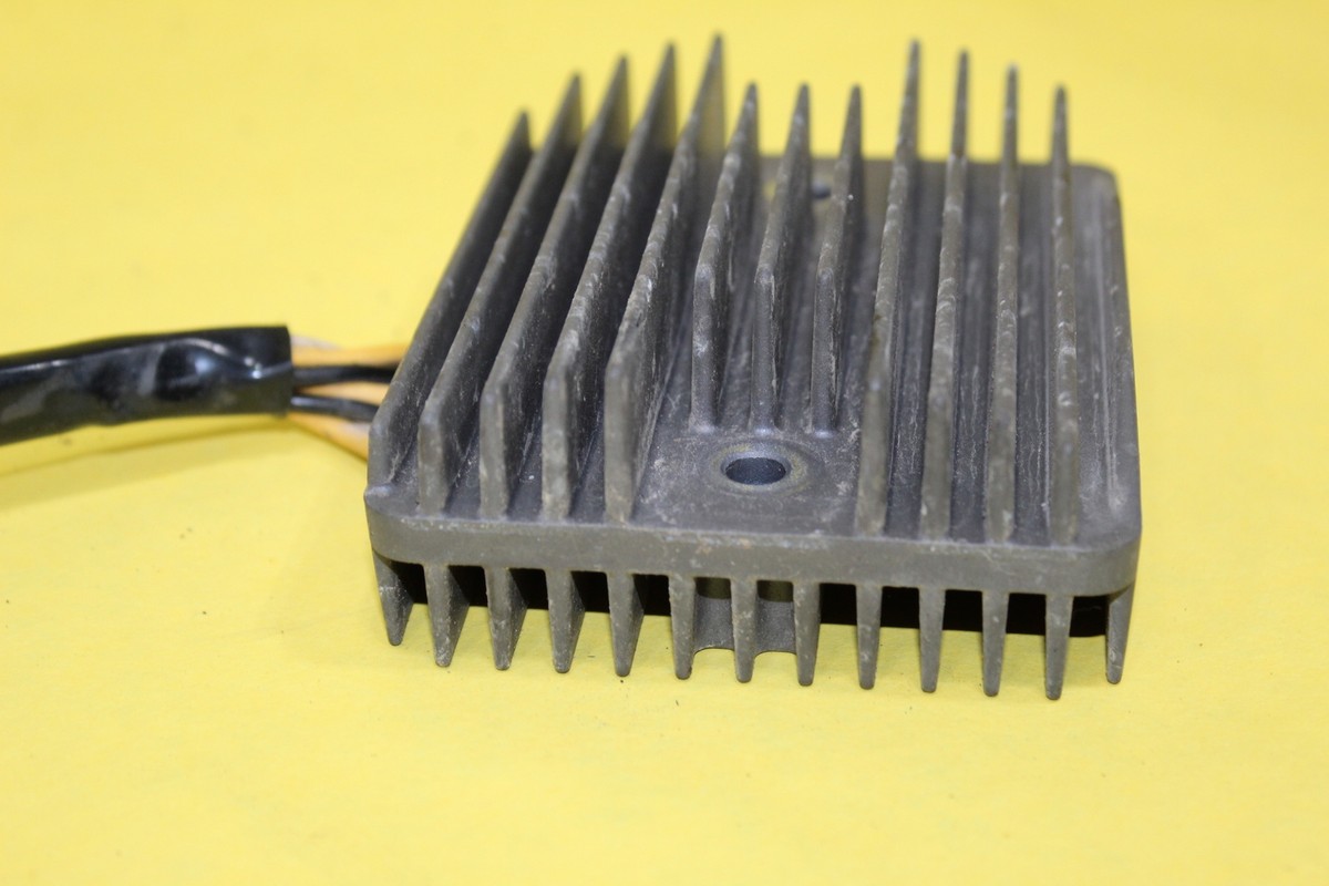 Kawasaki 00-03 Ninja Zx12r Zx9r Rectifier Voltage Regulator
