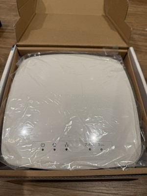 NETGEAR ProSAFE WAC730 AC1800 Dual-Band Business Access Point   3×3 MIMO   PoE
