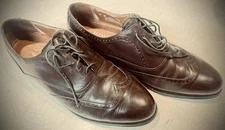 Vtg Hanover Embassy Collection  Brown Leather Wingtip 8 M spl Narrow Look Front