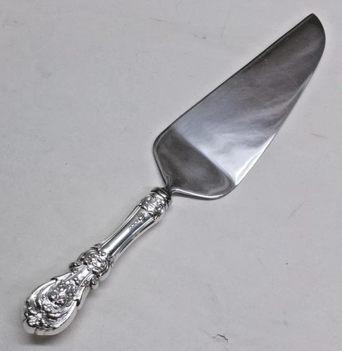 FRANCIS I STERLING SILVER HANDLE PIE/CAKE SERVER-ORNATE/FINE 1907 REED/BARTON
