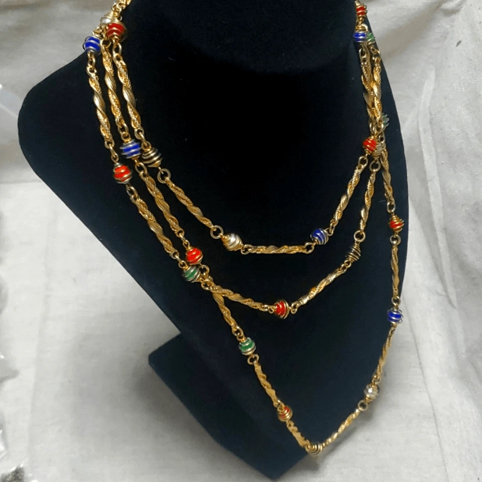 Collar de piedras preciosas enjauladas Londres chapado en oro 18k vintage años 60 Foto 2 de 4