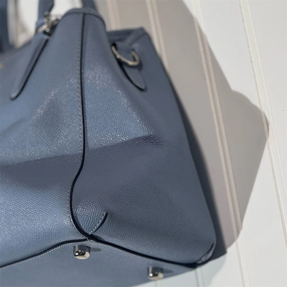 蔻驰鹅卵石皮革挎包托特包蓝色顶部手柄单肩包手提袋手提包 — 第 4/4 张图片