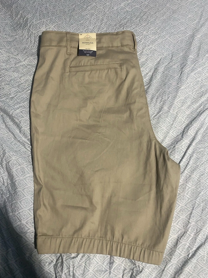 St John's Bay Women's Bermuda Shorts Size 24W Inseam 11.5 Inches New With Tags - Image 2 of 4
