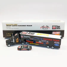 Action/Racing Collectables Inc. 1:64 Cale Yarborough Transport w/Car