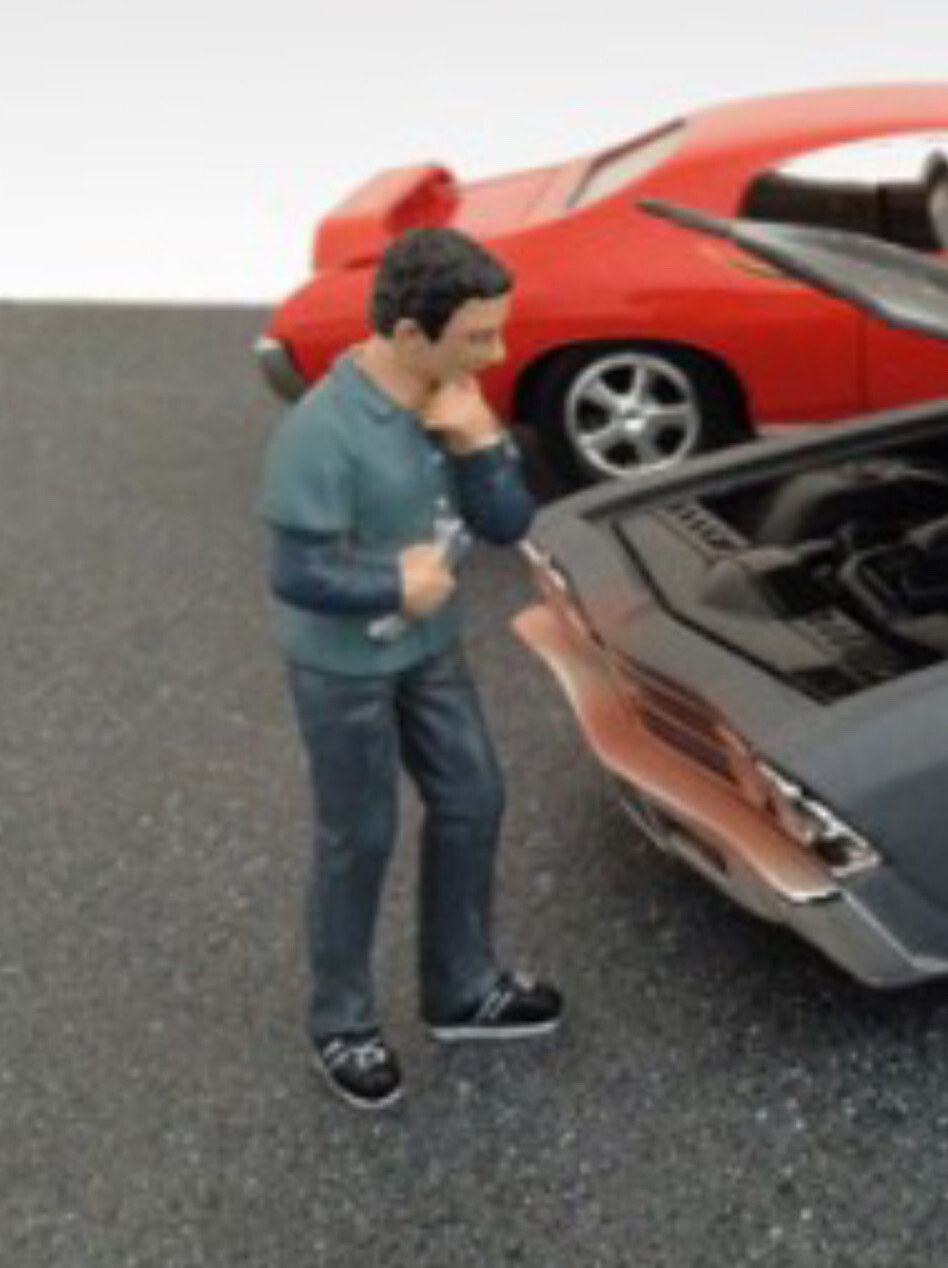 Figure Man Mechanic With Spanner Wrench Garage Painted Diorama 1:24 Scale Model