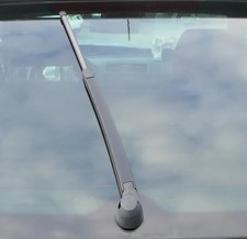 Fabia 5J Kombi Wischerarm Arm Scheibenwischer hinten Heckwischerarm