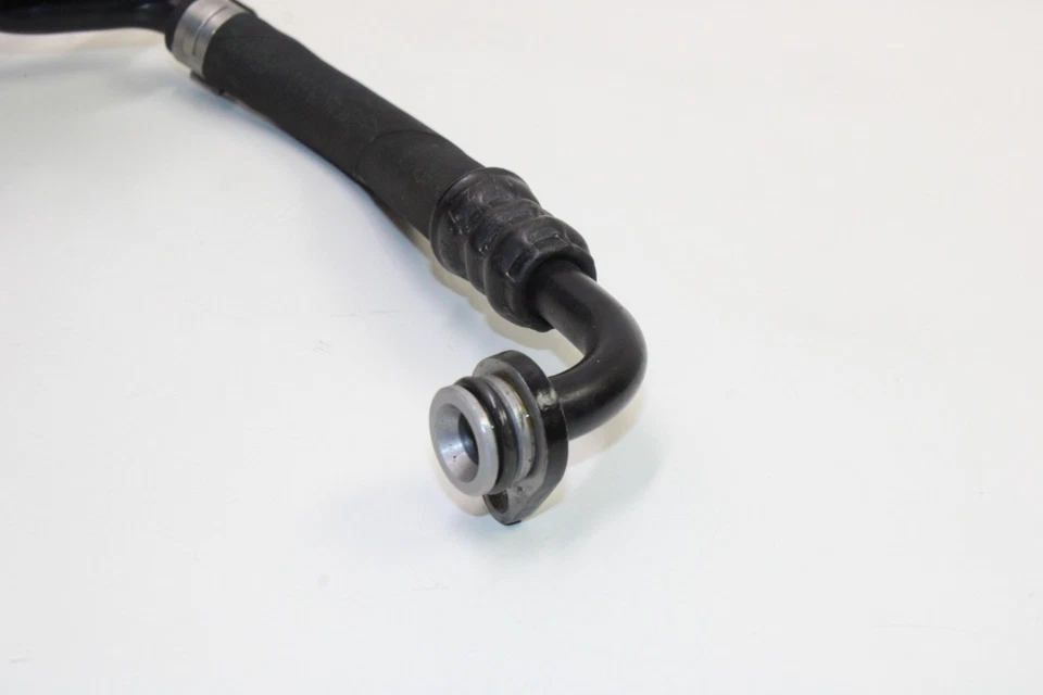 BMW S1000RR 2010 enfriador de aceite de motor OEM Foto 3 de 4