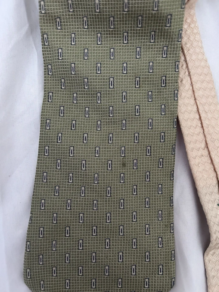 Corbata Tommy Hilfiger verde oliva y dorada Foto 4 de 4
