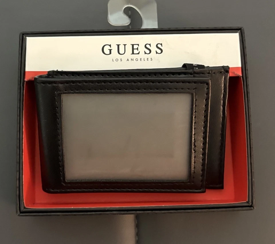 Guess Men's Slim Magnetic Money Clip RFID Billfold Wallet Black 31GO160028 - Image 3 of 4