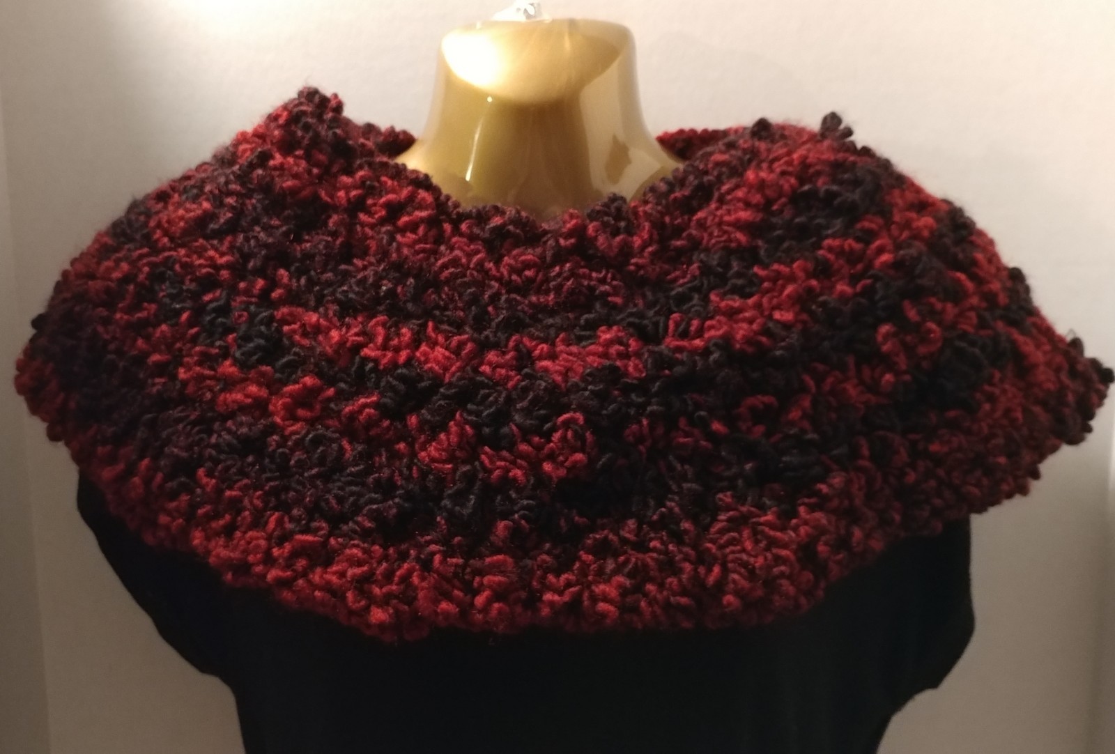 Handmade slip on soft chunky bulky warm crocheted infinity scarf Red Black  #29