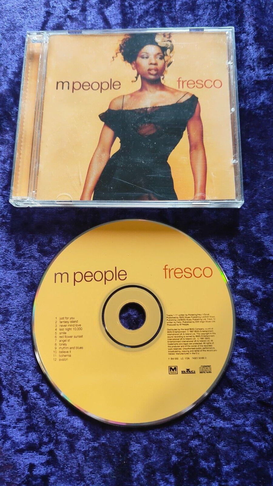 CD. M PEOPLE. FRESCO. POP MUSIC 12 TRACKS BMG 1997 RELEASE 743215249023 DANCE