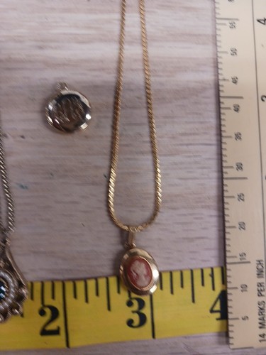 Vintage Necklace Lockett Avon Picture Lockett Necklace Cosmetic Jewelry Lot - Picture 3 of 21