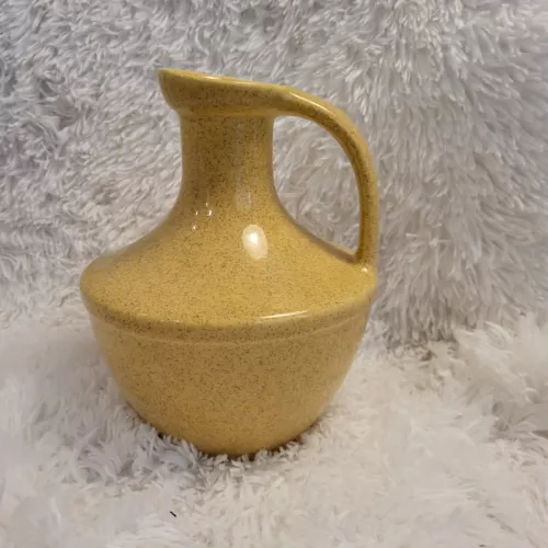 Vintage Pfaltzgraff Yellow Speckled Stoneware Pitcher Jug Made In York PA USA 8”