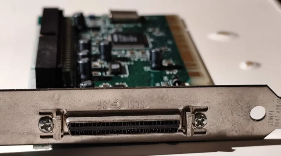 Scheda PC PCI SCSI Controller Adaptec AVA-2904 - Immagine 4 di 4