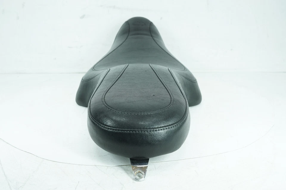 2009 Harley Sportster XL1200 C Custom Passenger Rider Driver Seat Saddle MUSTANG - Image 2 of 4