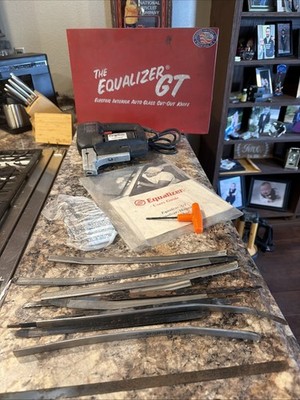 The Equalizer GT Electric Auto Glass Cut-Out Knife W/Accessories TESTED See Pics