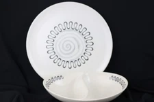Lot of 2 Metlox Poppytrail Aztec 13" round charger 11.5" oval divided bowl