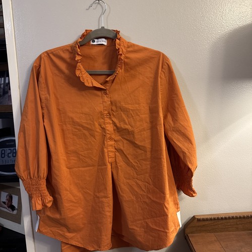 Caryn Lawn Kimberly Burnt Orange Smocked Sleeve Top Size OS EUC