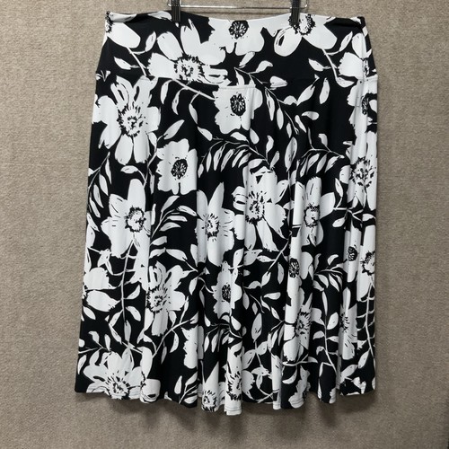 Gonna TanJay donna 20w floreale bianca e nera floreale stampa all over - Foto 4 di 6