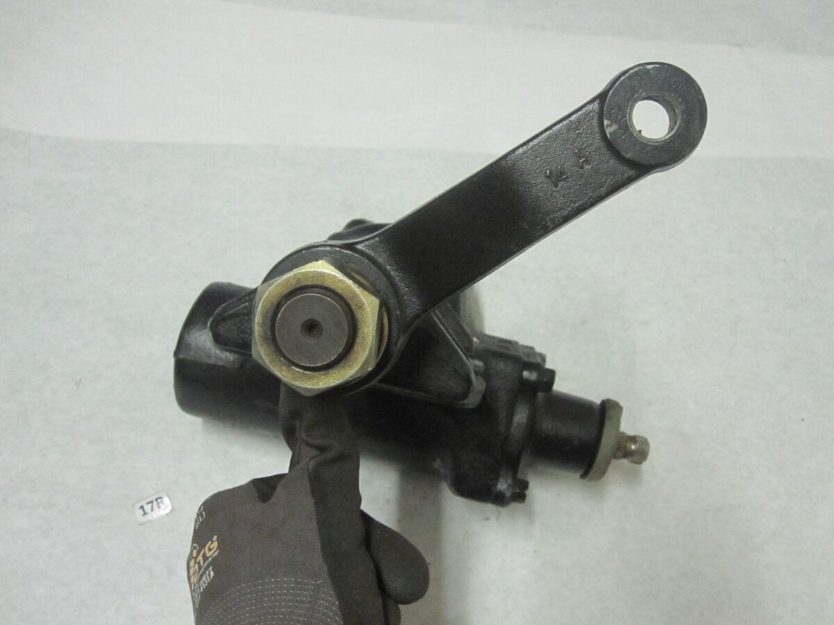 Koyo Japan OEM Power Steering Gear Box AWD 1986-1996 Nissan Koyo Japan OEM Power Steering Gear Box AWD 1986-1996 Nissan
