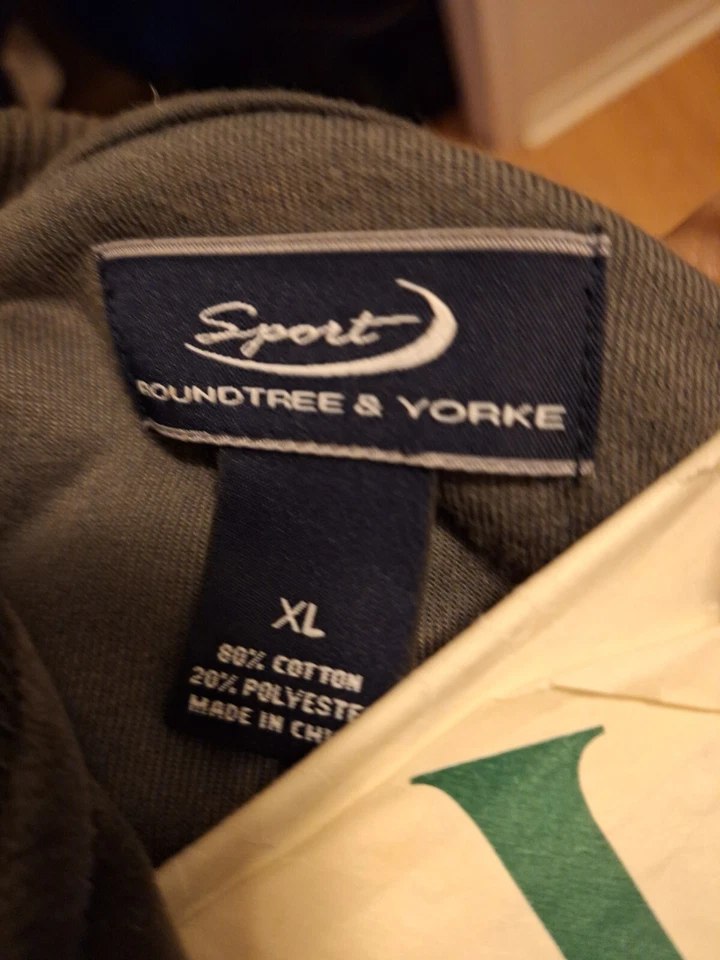 Sudadera de Terciopelo Roundtree And Yorke Talla XL Excelente Estado  Foto 3 de 3