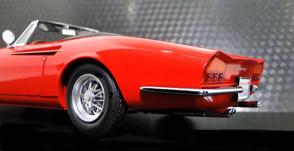 Ferrari Race Car12Racer24Le Mans Racing Red Custom Built Metal Body1 18Model - Image 4 of 4