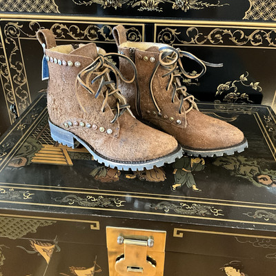 NEW$472 Old Gringo Tribeca Leather Studded Mid Rise Boot Size 8