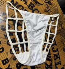 VINTAGE NATIVE INTIMATES HIP HUGGER PANTY  SIZE 6. WHITE COTTON CROTCH